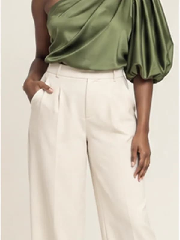 Osu one-shoulder blouse, Olive, garment detail